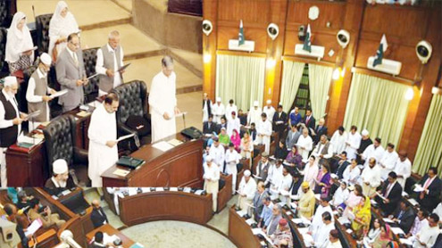 Newly elected MPAs of KP Assembly sworn in, sign register