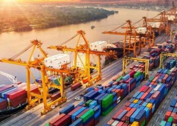 Exports increase by 32.77% to Rs3.520 trillion in 8 months