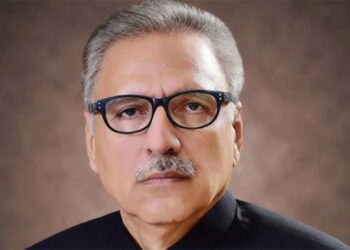 President telephones COAS; condoles martyrdom of army officers in chopper crash