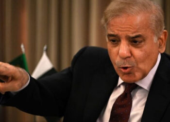 PM urges cabinet members to enhance efforts to help flood-hit people